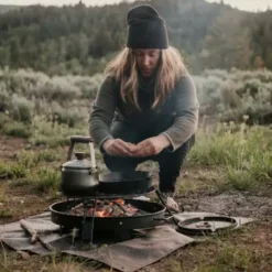 Tapis De Protection De Sol Cow Boy 90 X 90cm - BAREBONES -Big Green Cuisson Magasin tapis de protection de sol cow boy 45 x 45cm 2